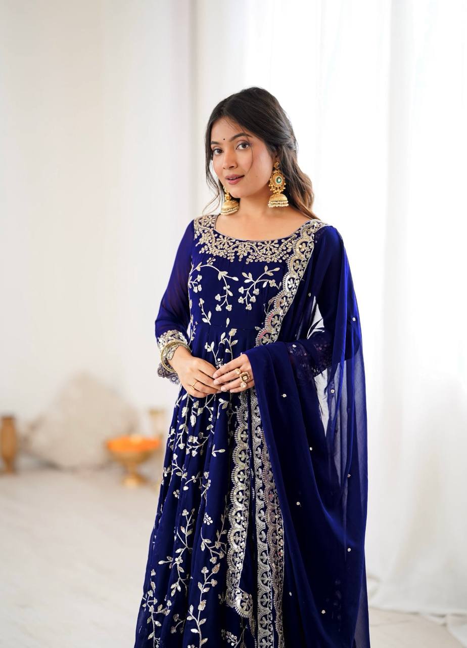 π Real Modeling Ethnic Anarkali Gown β Elegant Ready-to-Wear Ensemble π